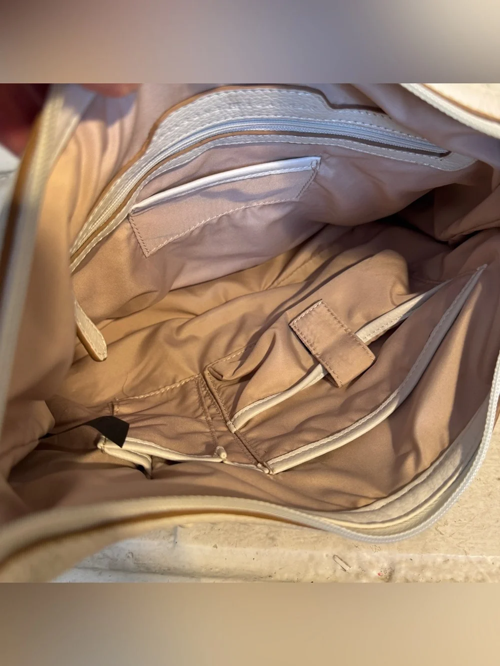Wilsons Leather White Ruched Leather Hobo Shoulder Bag | Y2K Boho